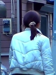PissJapanTV has Piss Fetish Videos with Girls Pissing - Spraying On The Catwalk